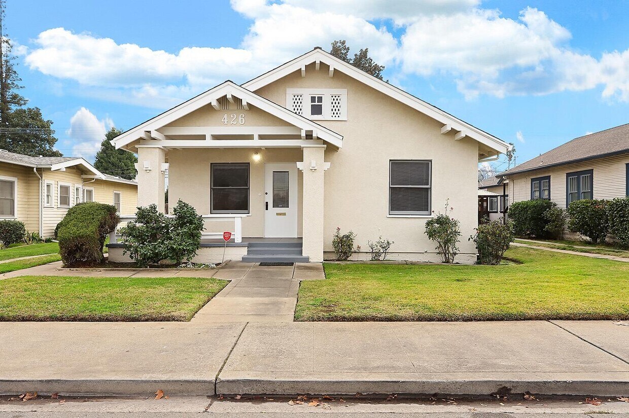 426 W Lockeford St, Lodi, CA 95240 House Rental in Lodi, CA