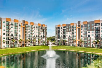 Building Photo - The Pomelo