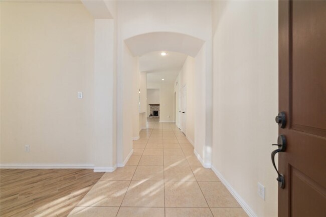 Building Photo - 16726 Aliana Lakes Ct