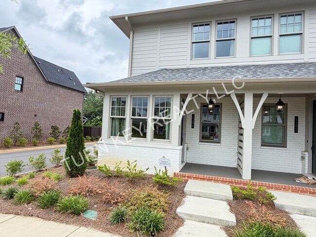 Foto del edificio - Townhouse for Rent in Hoover