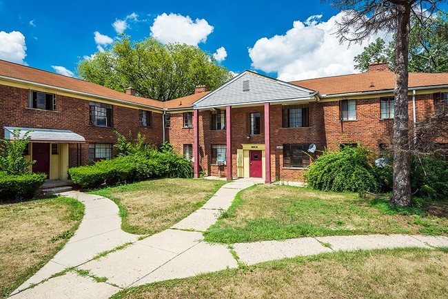 Building Photo - Capri Manor Apartments