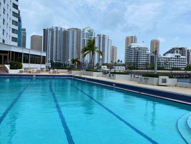 Photo - 999 Brickell Bay Dr Apartment