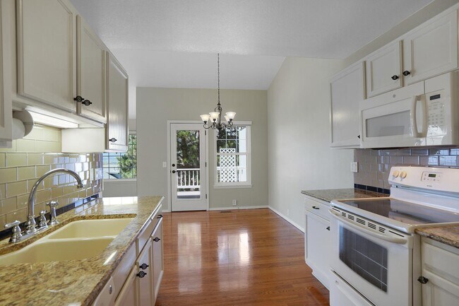 Foto del edificio - 2310 Elite Terrace