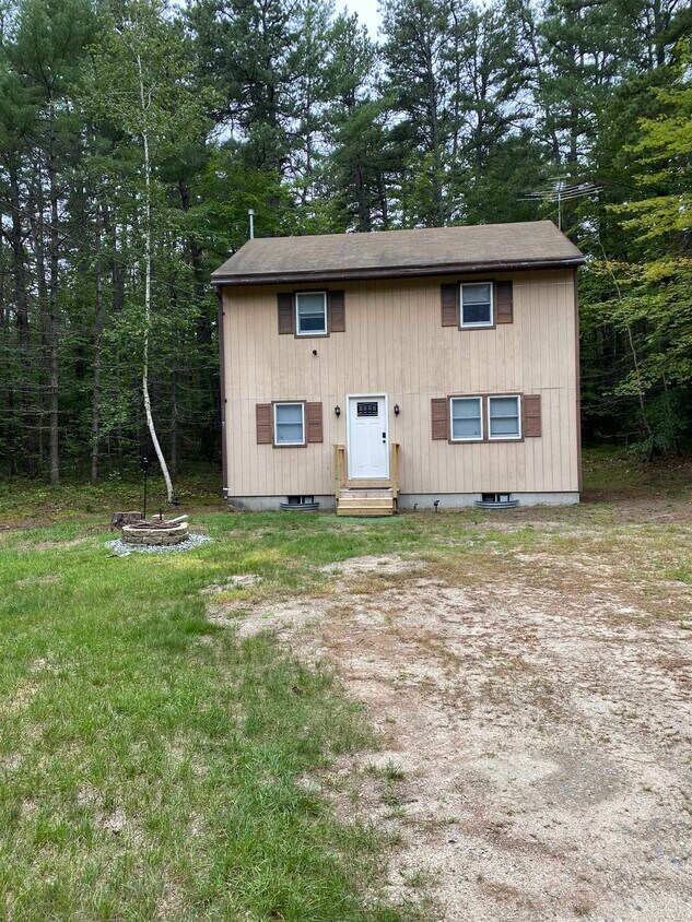 Primary Photo - 25 Blueberry Rd