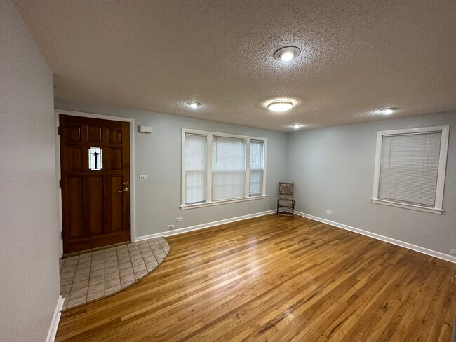Living Room - 9524 Hacke Ln