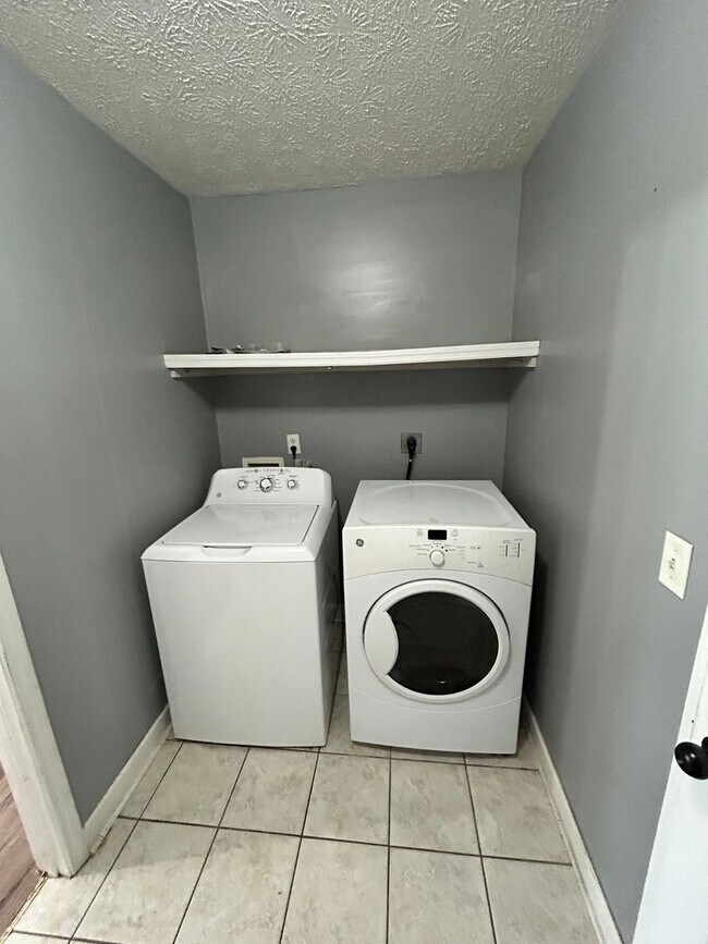 Foto del edificio - --