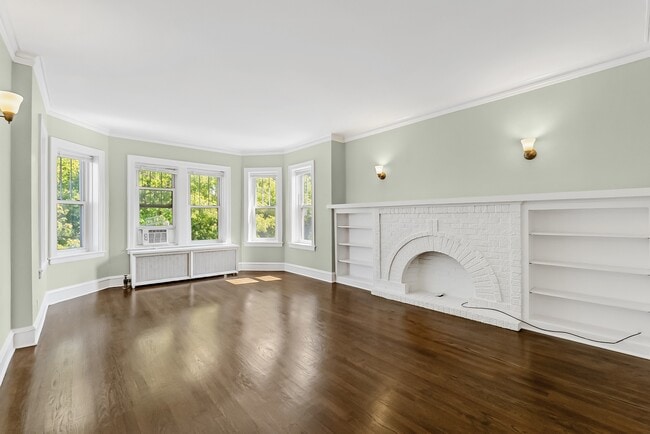 Foto del edificio - 5742 N Francisco Ave