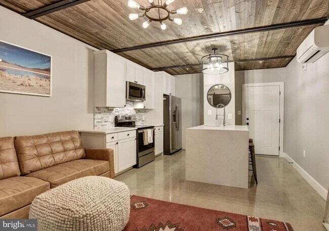 Foto del edificio - 12 W Montgomery St