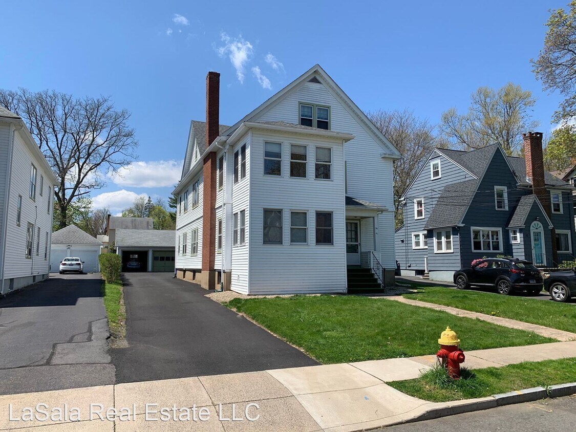 Primary Photo - 39-41 Argyle Ave