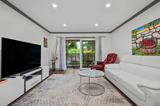 Foto del edificio - Fully Furnished 1BR/1BA – Top-Floor El Escorial Villa at East Beach