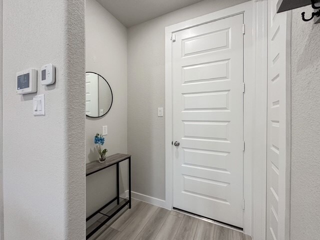 Foto del edificio - 9908 Storehouse Dr