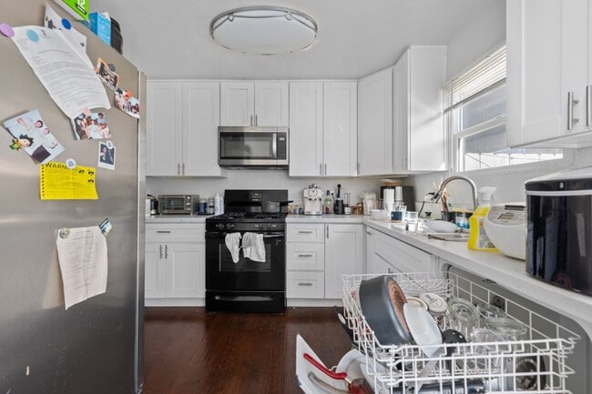 Building Photo - Major improvements coming before move in!