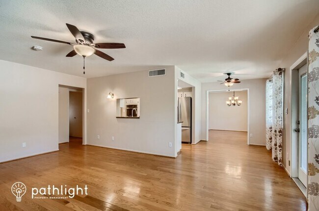 Foto del edificio - 7126 N 29th Dr