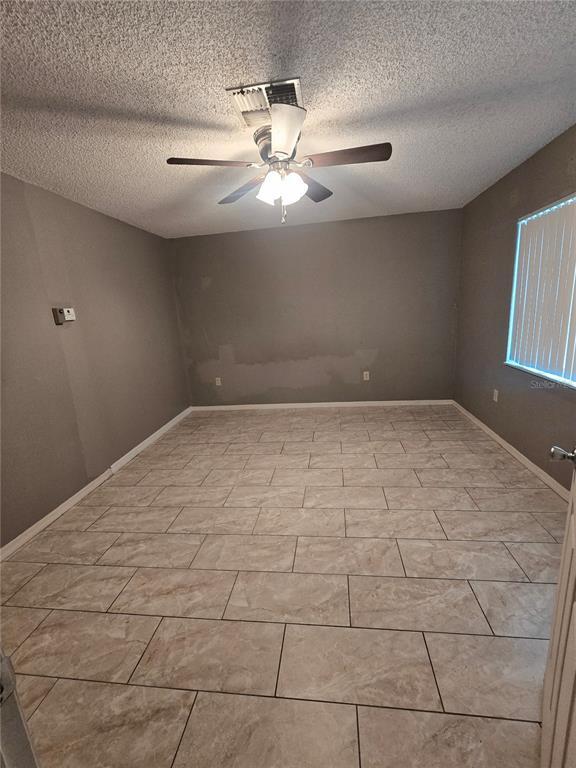 Foto del edificio - 11264 Topaz St