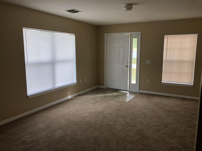 Foto del edificio - Beautiful Home