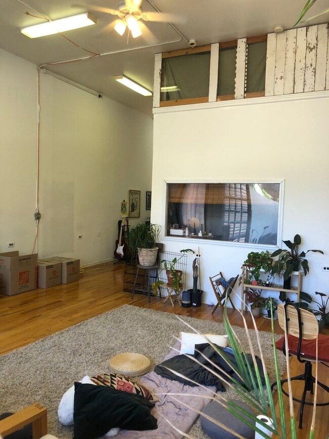 Foto del edificio - 3147 S Morgan St