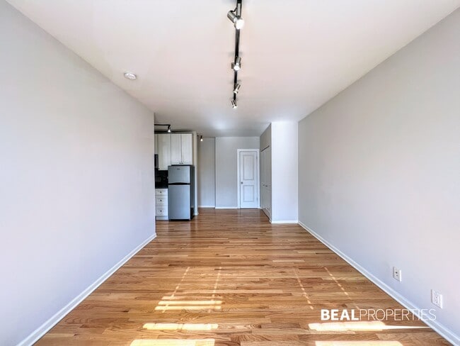 Foto del edificio - 2834 W Palmer St