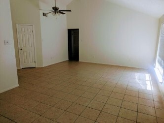 Building Photo - 4607 Bridgeview Ln
