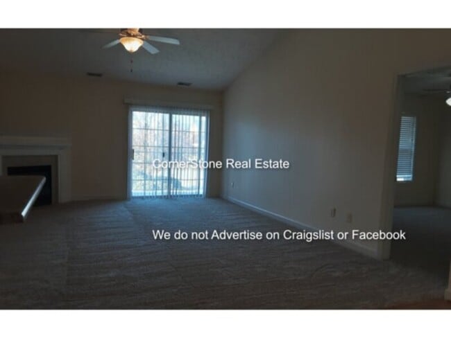 Building Photo - 1760 Renwick Dr