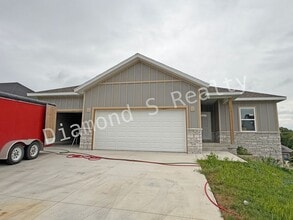 Building Photo - 2117 N 26th St