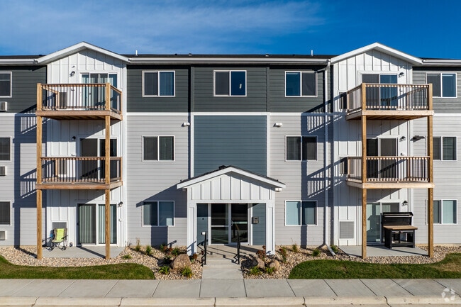 Building Photo - Split Rock Village Apartments & Townhomes