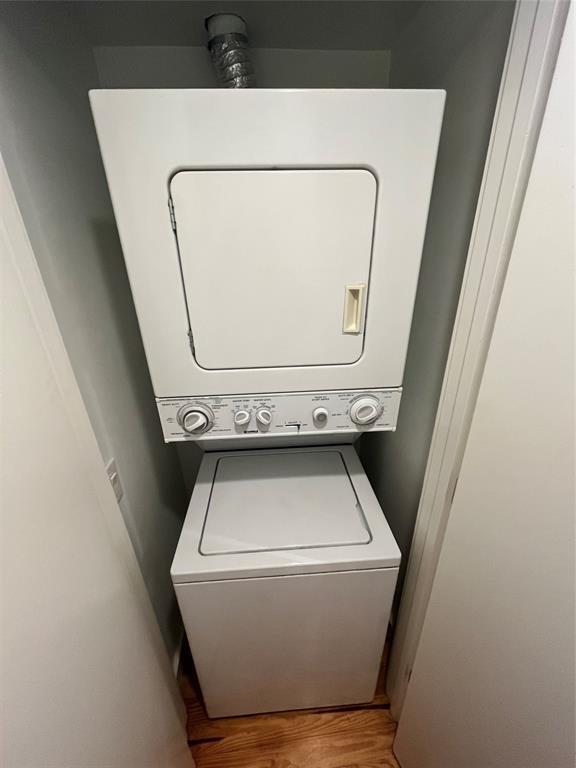 Foto del edificio - 4343 Travis St