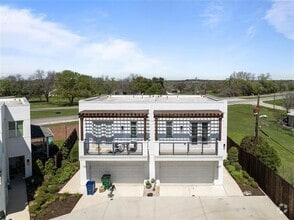 Building Photo - 115 Crossroads Cir