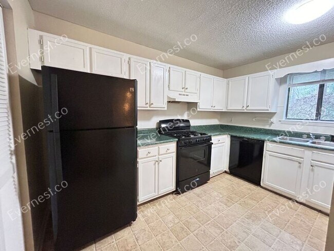 Foto del edificio - 293 Pam Ln SW