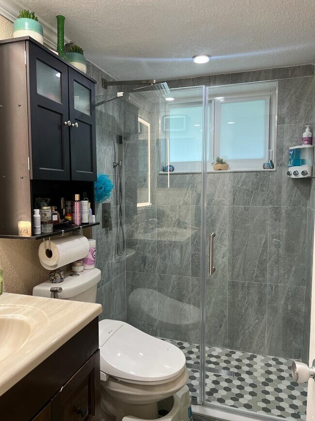 Foto del edificio - 1599 NW 43rd Ave