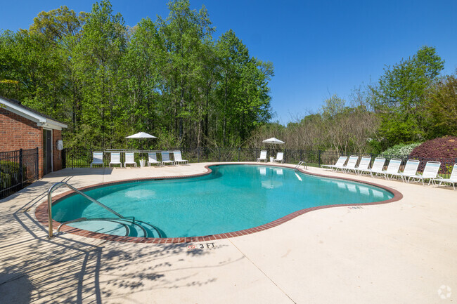 Pool - Auston Woods Apartments