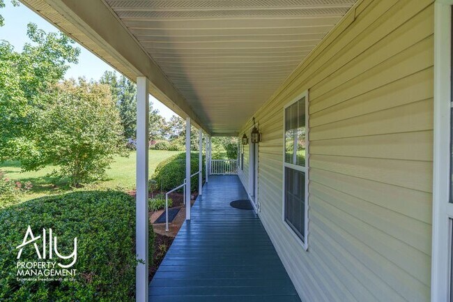 Foto del edificio - 2733 Southern Hills Ct