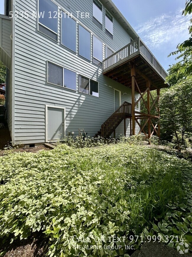 Building Photo - 5335 NW 126th Terrace