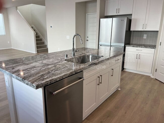 Foto del edificio - 2084 Mandarin Ln