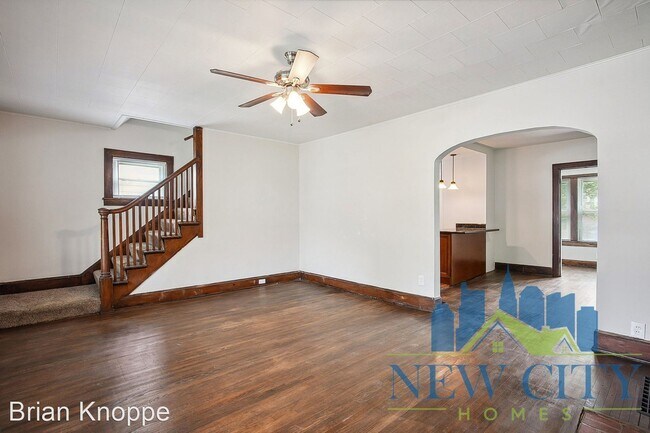 Building Photo - 2 br, 1 bath House - 255 Dana Ave