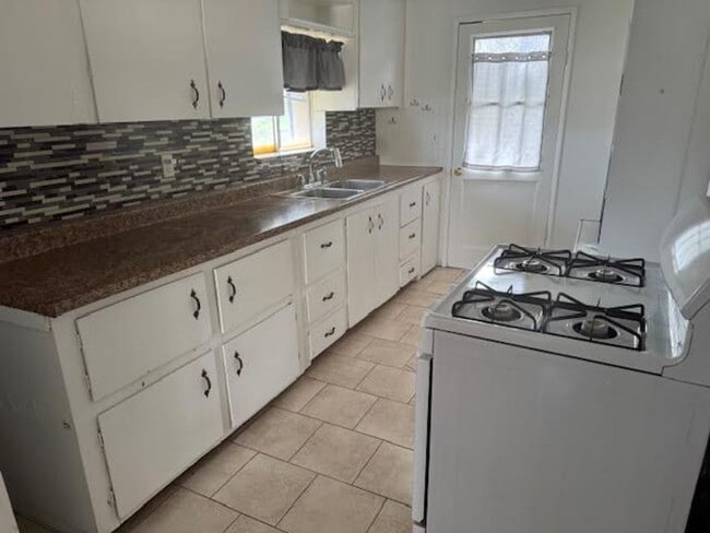 Foto del edificio - Charming 2 Bedroom 1 Bath Home In Mayer!