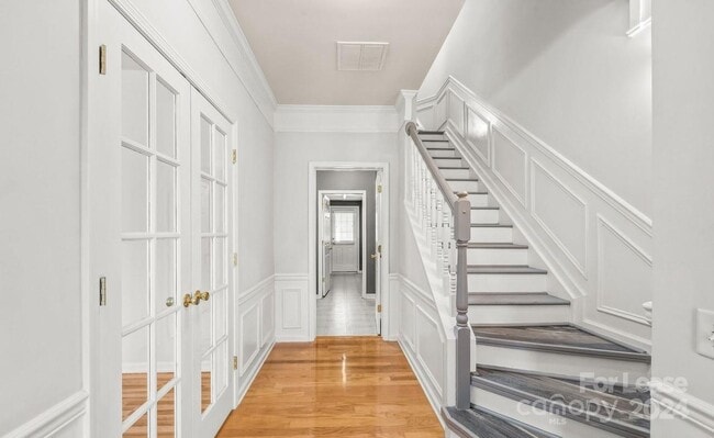 Foto del edificio - 14154 Fitzroy Ln