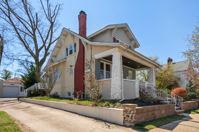 Long driveway - 657 Amboy Ave