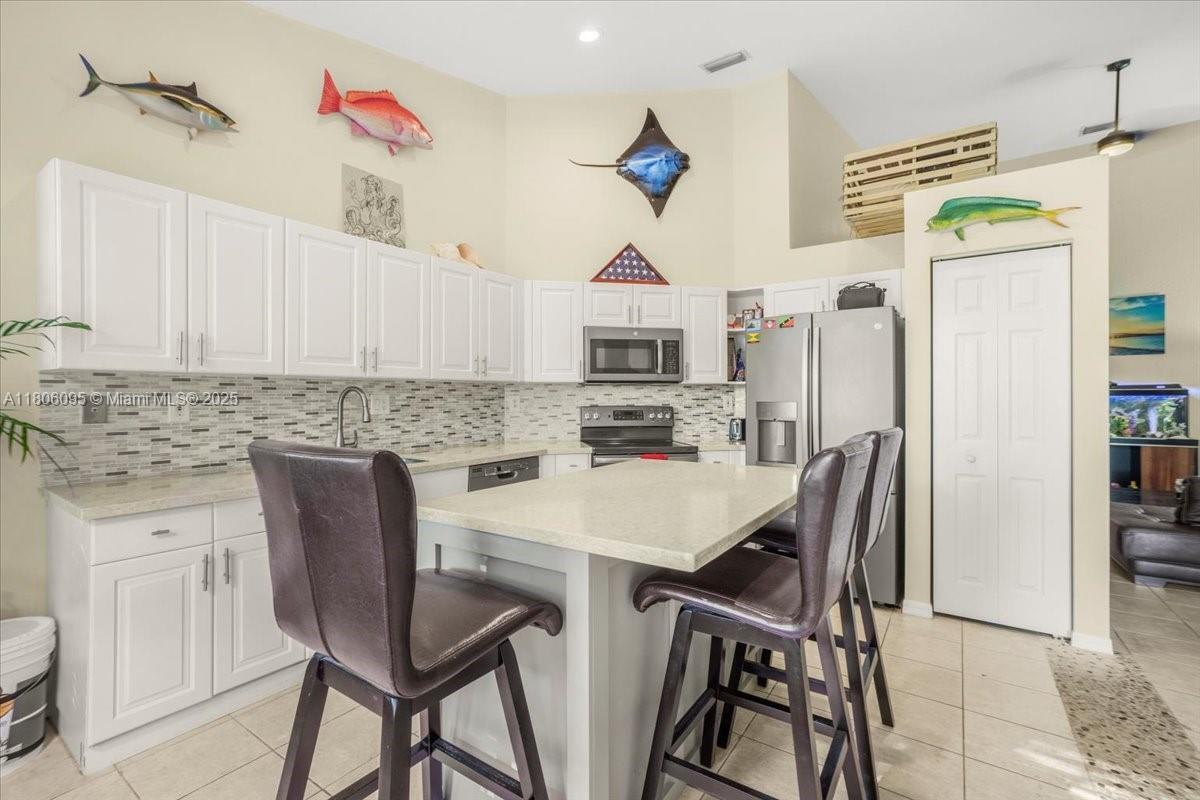Foto principal - 2400 E Aragon Blvd