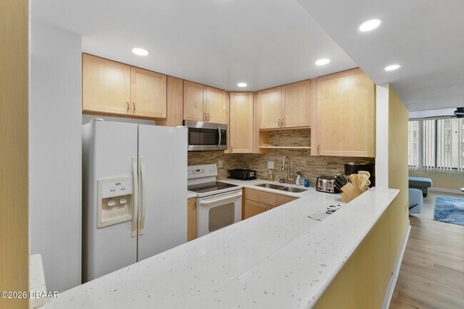 Foto del edificio - 3051 S Atlantic Ave