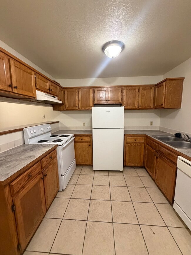 Building Photo - 428 Kays Ln