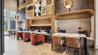 Building Photo - Remy