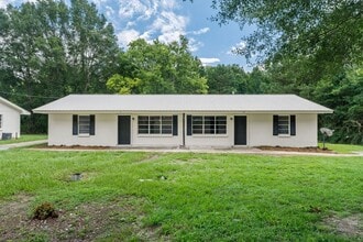Building Photo - 21 Kings Ct