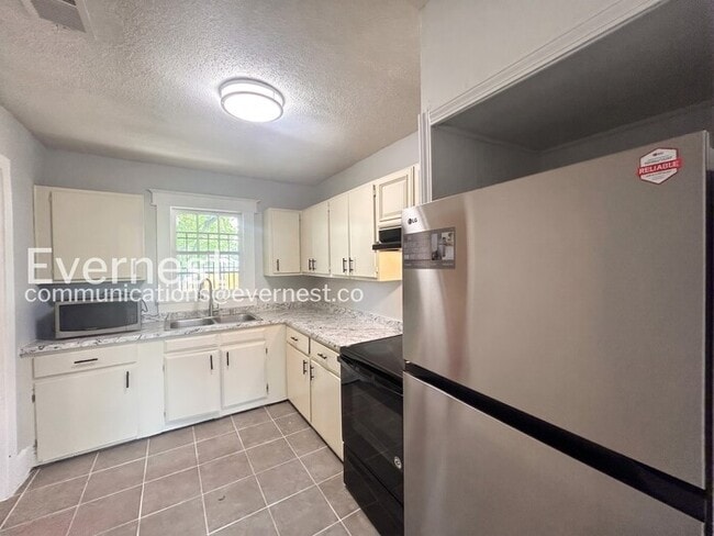 Foto del edificio - 667 Sevier St