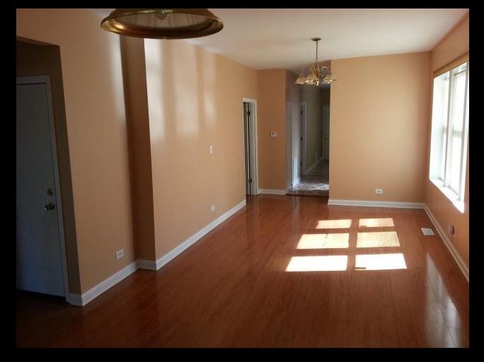 Foto del edificio - 924 N Hamlin Ave