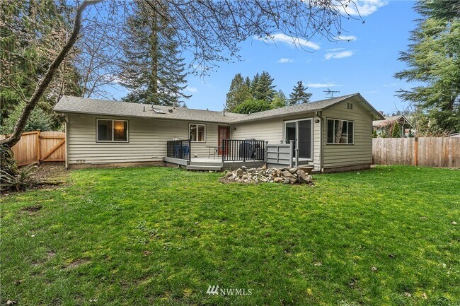 Foto del edificio - 12442 98th Ave NE