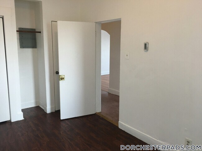 Foto del edificio - 451 Norfolk St