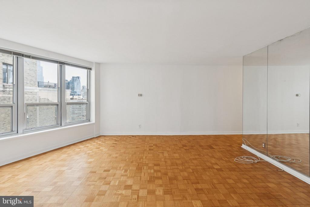 Foto principal - 224 W Rittenhouse Square