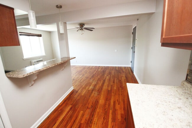 Sumner Place 1 Bedroom - Sumner Avenue Apartments