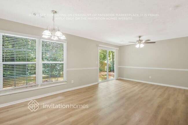 Foto del edificio - 921 Dawn Ct SE