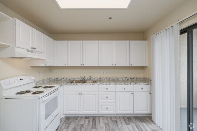 1 dormitorio, 1 baño - 46,5 m² - Cocina - Guava Gardens (62+ Senior Community)